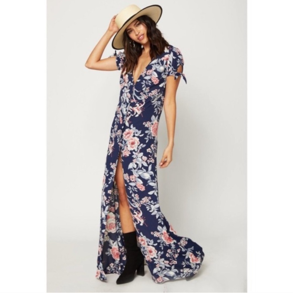 NWT Flynn Skye floral maxi dress size M